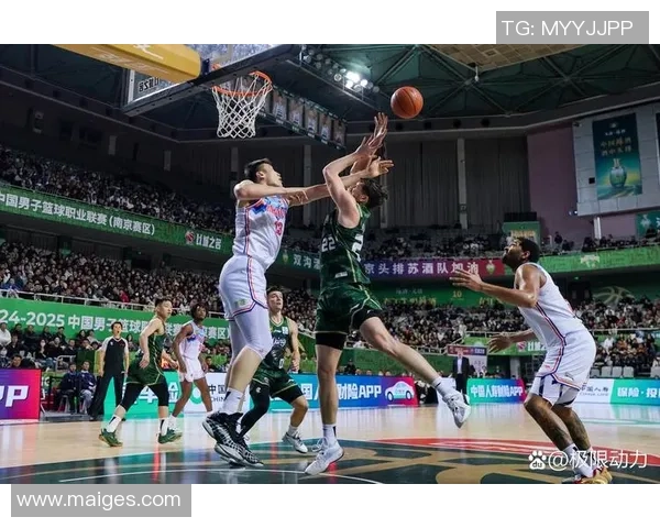 南京篮球队转型之路：从传统强队到现代篮球的全新探索与挑战